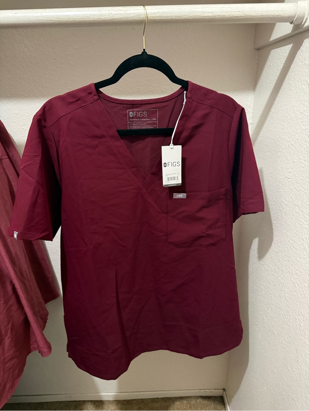 FIGS Burgundy V-Neck Medical Top and High Waisted Pants. Women - Picture 1 of 6